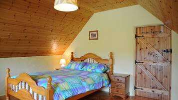 3 camere, ferro/asse da stiro, Wi-Fi gratuito, lenzuola