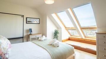 4 Schlafzimmer, Bügeleisen/Bügelbrett, WLAN, Bettwäsche