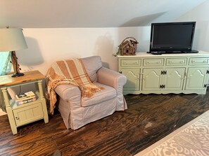 Smart TV, DVD player, books, video library