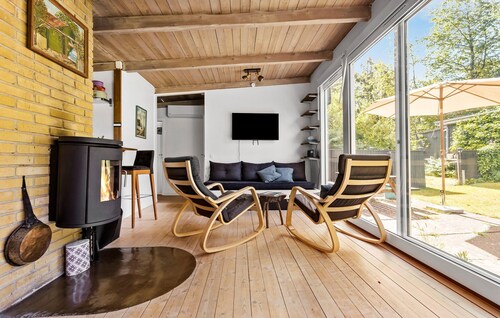 3 bedroom nice home in Melby