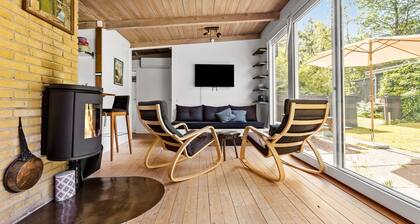 3 bedroom nice home in Melby