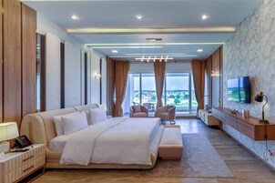 Quarto executivo | Frigobar, cofres nos quartos, escrivaninha