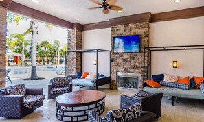 House, Accessible - Bright Elegant Home at Solterra Resort Sol103 (Davenport)