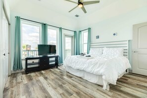 4 bedrooms, WiFi, bed sheets - Beautiful Sunrises & Sandy Sea Views, Relax! (Freeport)