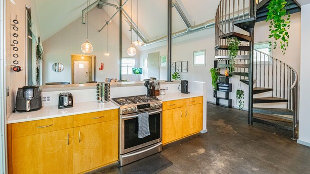 Private kitchen - Unique; Modern; Spiral Staircase; Loft; Near IU; Whirlpool Tub; Natural Light (Bloomington)