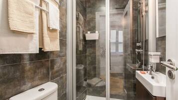 Studio (Beco Belo 28 - 1Âș) | Salle de bain