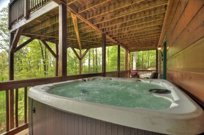 Outdoor spa tub - Beautiful mountain view at this Ellijay, pet friendly cabin with a hot tub, firepit and tons of deck space! WiFi too (Ellijay)