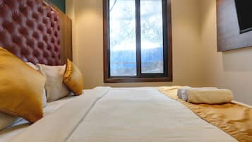 Classic Room | 1 bedroom, premium bedding, free WiFi, bed sheets