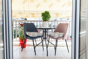 Apartment | Balcony