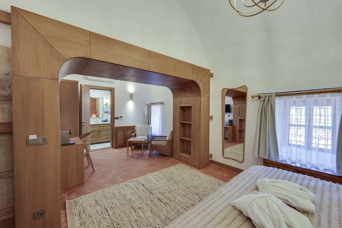 Luxury Room