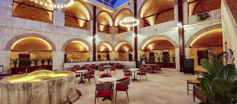 Silk Road Museum Hotel