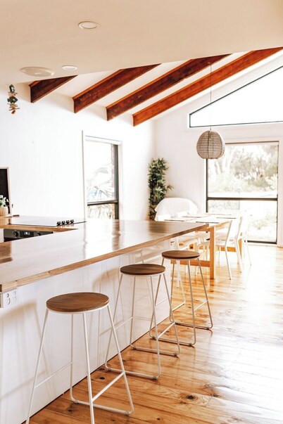 Beach Haven Scamander, Beach Views, Unlimited Wifi