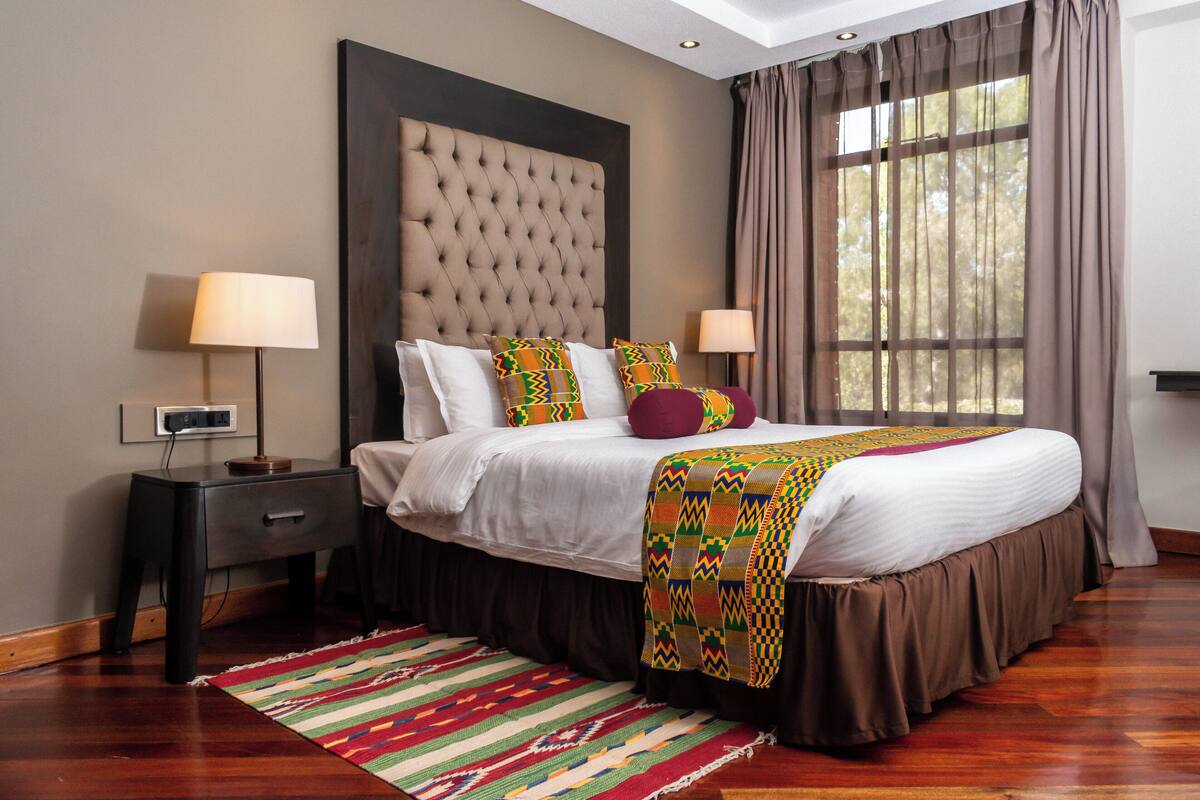 Standard One-Bedroom Apartment with Private Kitchen | Laptop workspace, free WiFi