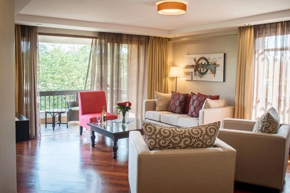 Living area - Longonot Place Serviced Apartment-Nairobi, City Centre CBD (Nairobi)