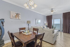 Dining - Gorgeous views with walkover to Gulf (Gulf Shores)
