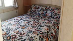Chalet | 3 bedrooms, iron/ironing board, free WiFi, bed sheets