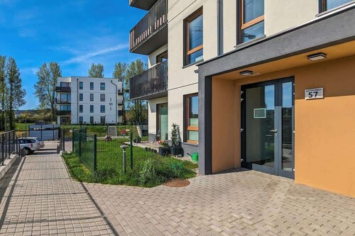 Cozy Apartment | 5 minutes to the beach, Parking