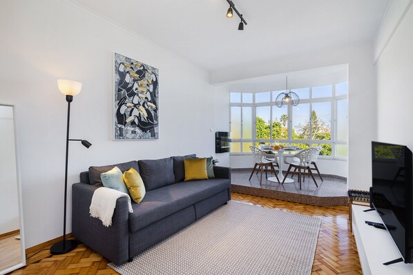 Duarte Almeida 1E | Living area