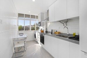 Duarte Almeida 1E | Private kitchen
