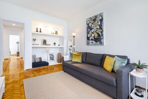 Duarte Almeida 1E | Living area