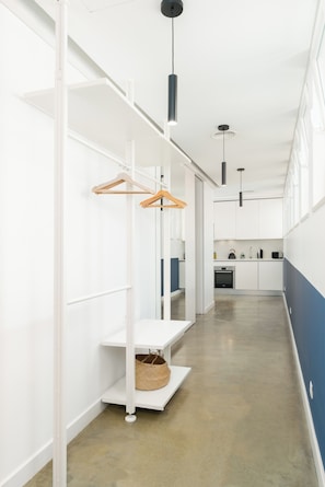 بديكورات فريدة لكل غرفة وطراز فريد لكل وحدة ومكتب