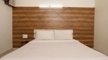 Deluxe Double Room | Premium bedding, desk, free WiFi, bed sheets
