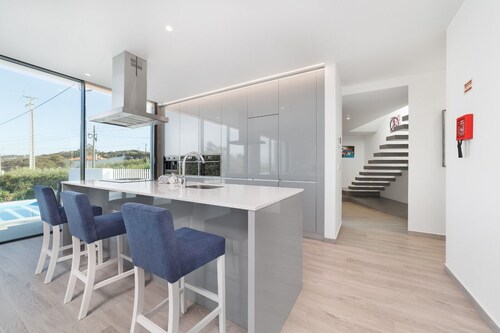 Elevate Luxury at a Bespoke Villa Crafted by a World Celebrated Architect