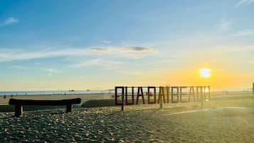 Beach nearby, white sand