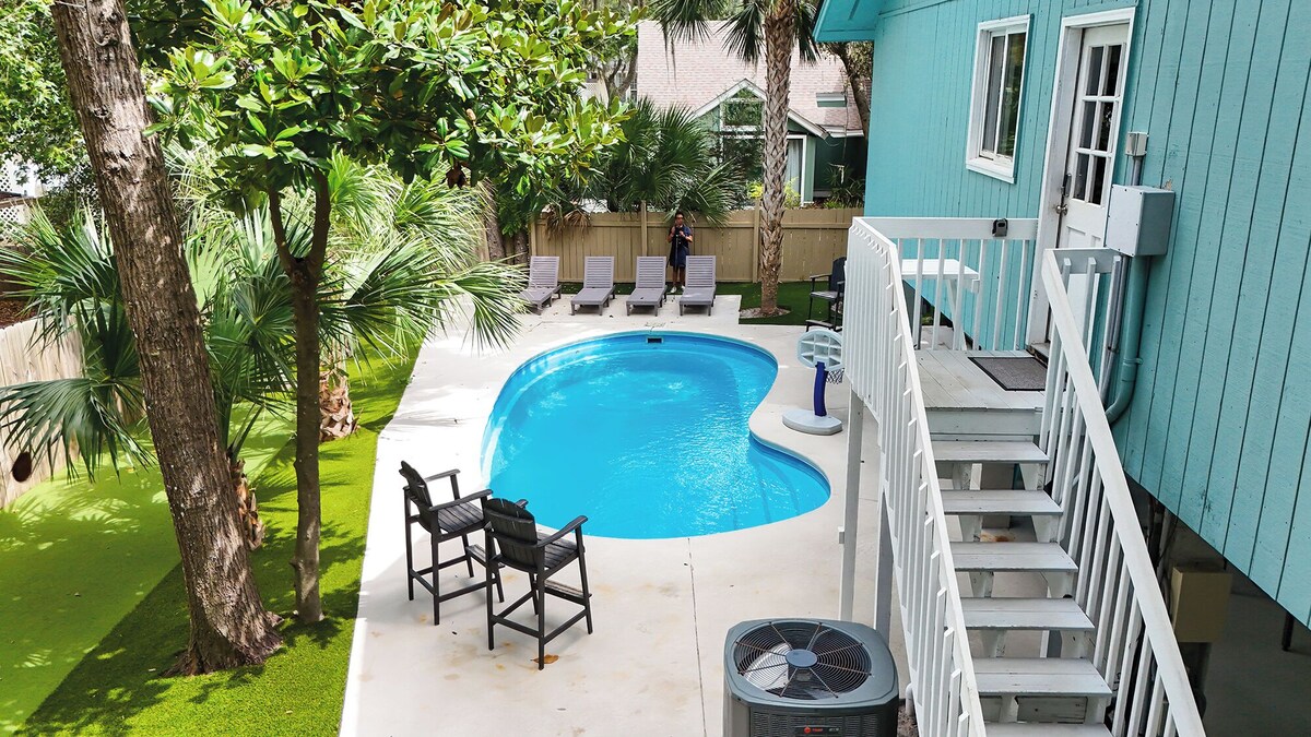 78 Dune Lane - 2nd Row Ocean Home in NFB with Backyard Entertainment!
