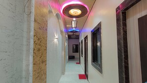 Lobby - OYO Home Shree Ram Palace Homestay (Faizabad)