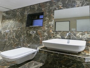 Classic Double or Twin Room | Bathroom | Free toiletries, towels - Collection O 74145 Hotel Prince Residenc (Thane)