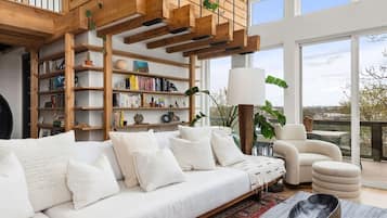 Smart TV, fireplace, table tennis, books
