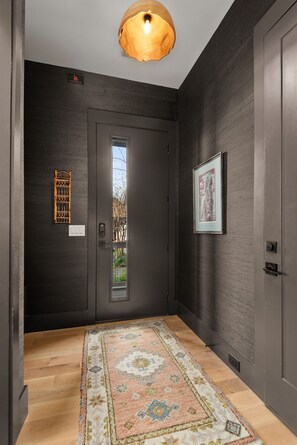Interior - Rooftop Pool, Close to Downtown - Create, Play Recharge (Nashville)