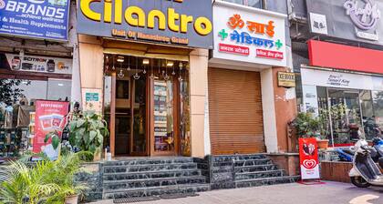 Collection O Hotel Nanashree Grand