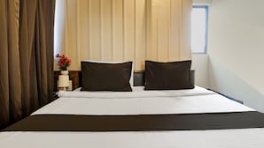 Classic Double or Twin Room - Collection O Hotel Nanashree Grand (Pune)