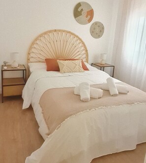 3 soverom, strykejern/-brett, wi-fi (inkludert) og sengetøy