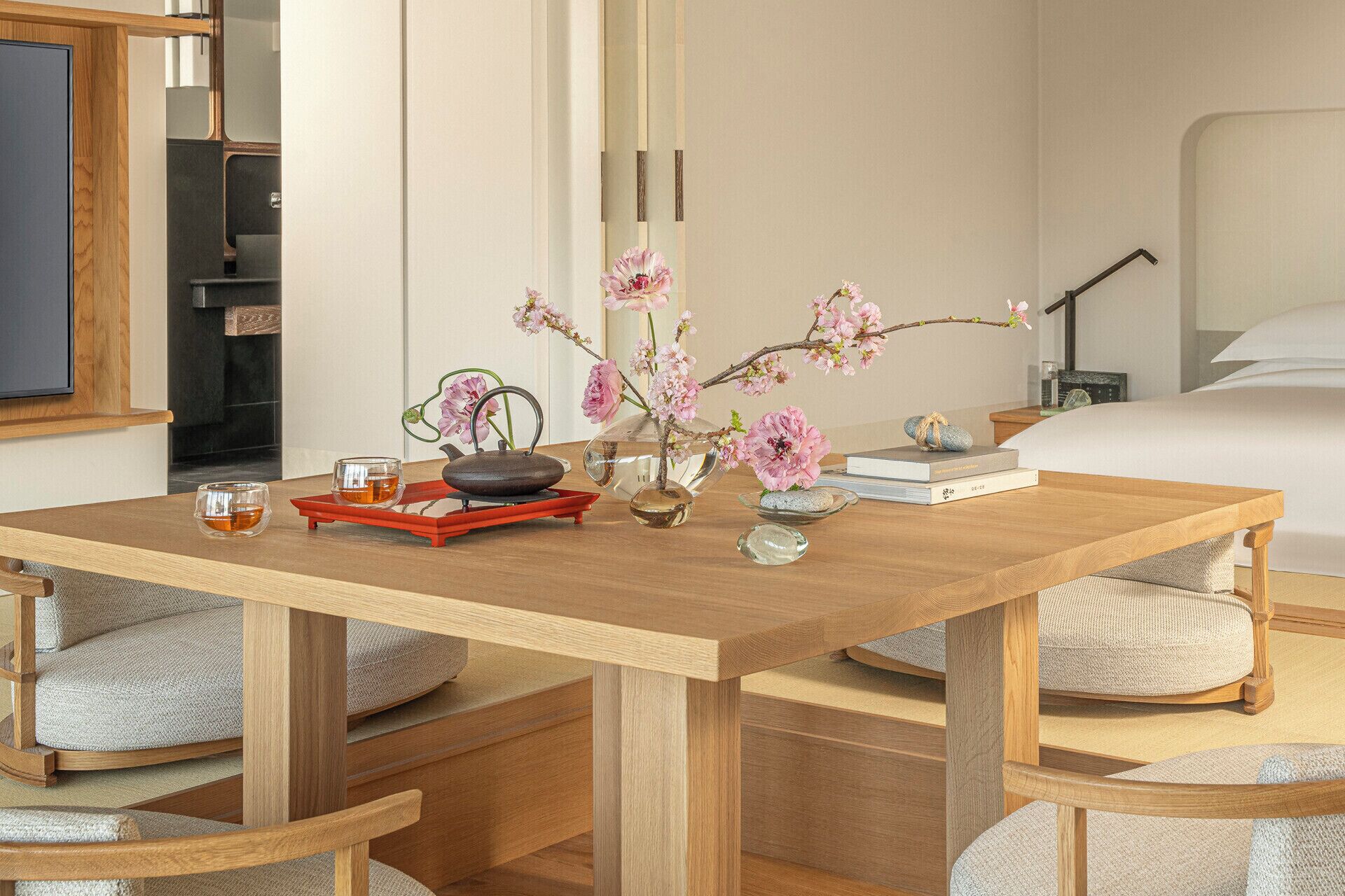 Grand Suite (Tatami) | Premium bedding, down comforters, pillowtop beds, minibar