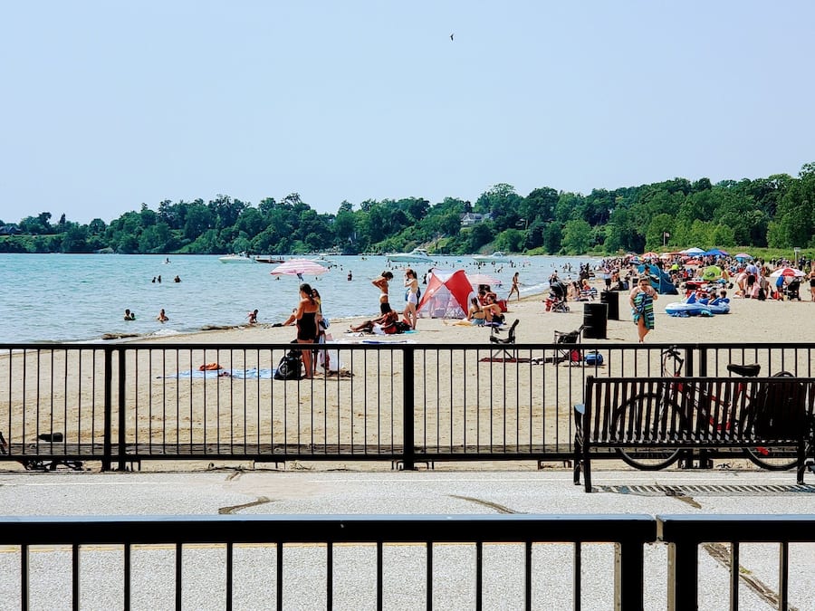 In Strandnähe, Strandtücher