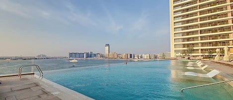 Utomhuspool