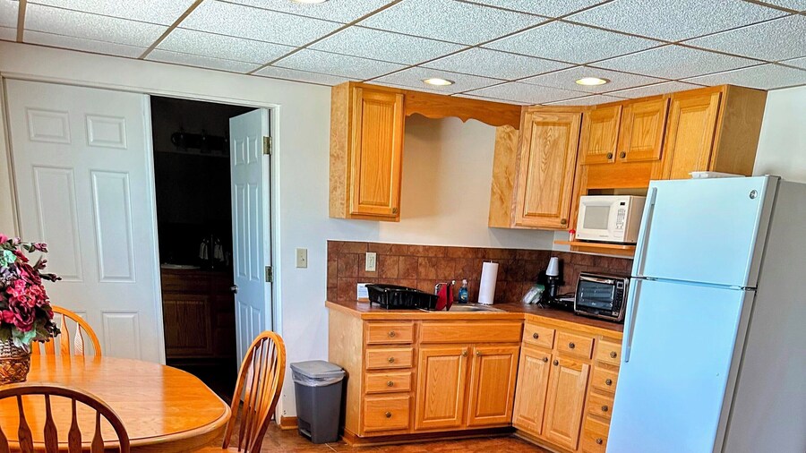 Auburn Inn Motel & Long Creek RV Park