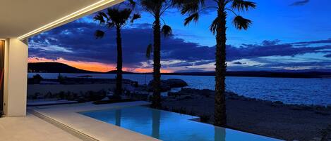 Villa Premium, 3 camere da letto, piscina privata, di fronte alla spiaggia | Terrazza/patio