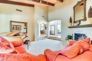 House (4 Bedrooms) | Interior - Beautiful Tucson Oasis w/ Pool, Views & Privacy! (Tucson)