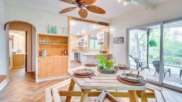 Rumah (2 Bedrooms) | Interior