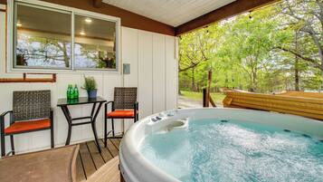 House (2 Bedrooms) | Front of property