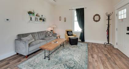 Springfield Home < 1/2 Mi to Commercial Street!