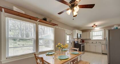 Dog-friendly Springfield Home < 1 Mi to Msu!