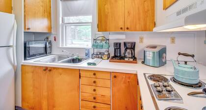 Cozy Elizabeth Studio w/ Deck Near Norfork Lake!