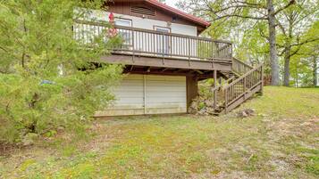 Apartment (0 Bedroom) | Interior