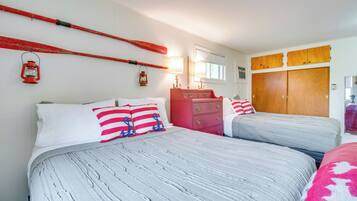 Apartment (0 Bedroom) | Interior