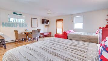 Apartment (0 Bedroom) | Interior